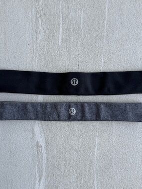 2 Pack of Lululemon Headbands